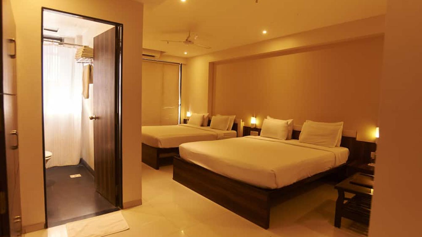 Hotel G-Square - Shirdi