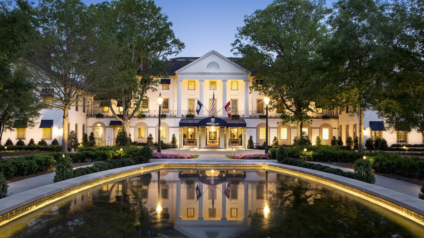 Williamsburg Inn, an official Colonial Williamsburg Hotel