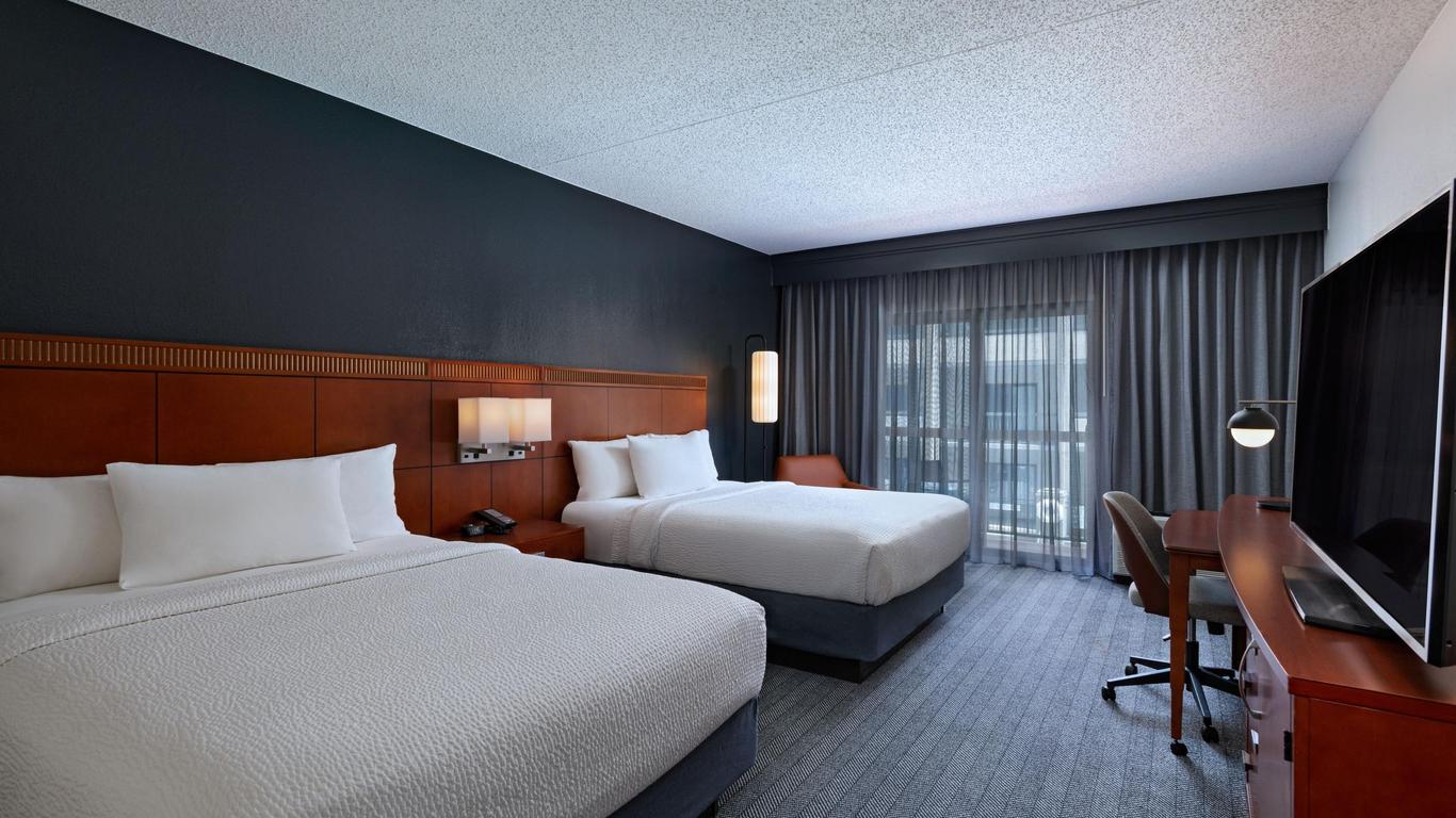 Courtyard by Marriott Dallas Plano Parkway at Preston Road