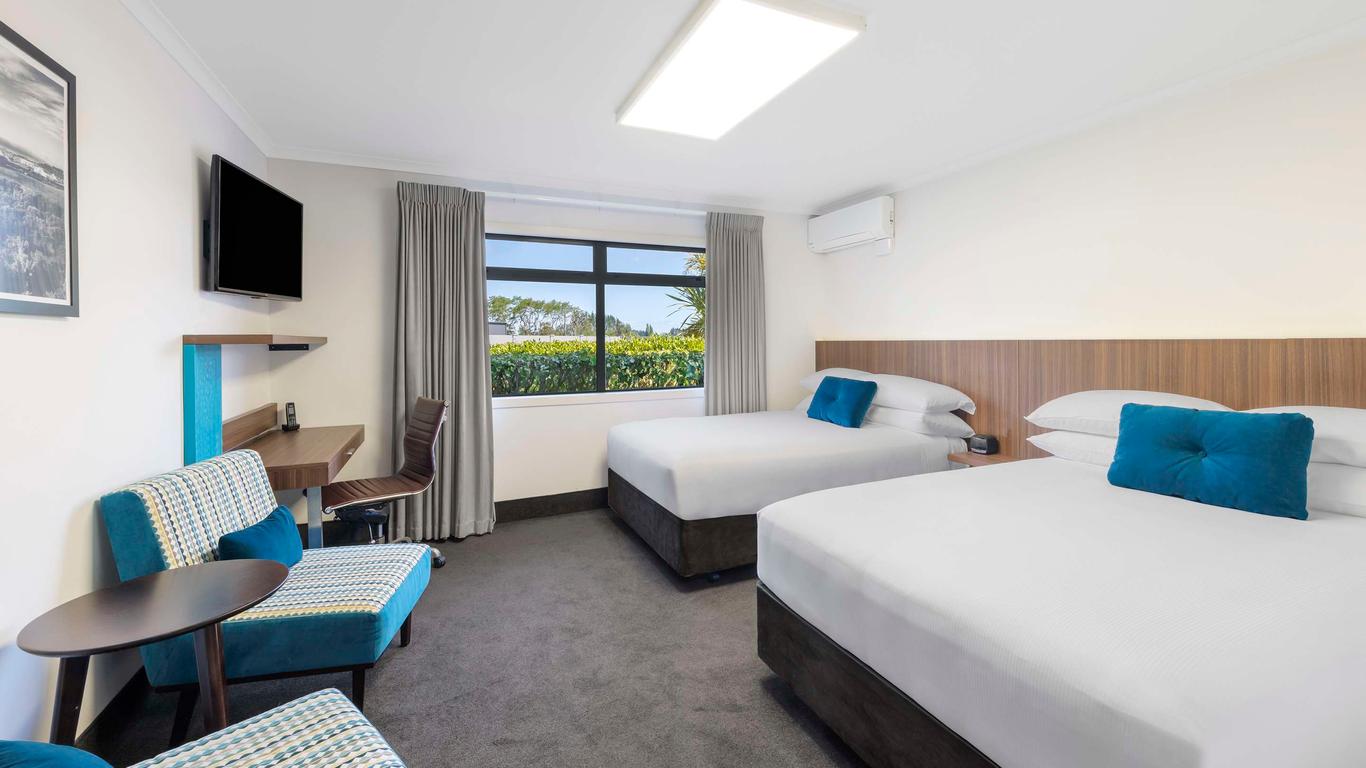 Jet Park Hotel Hamilton Airport